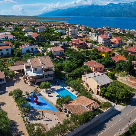 Villa Zlatni Dvori Zadarvillas Ražanac Eksteriør bilde