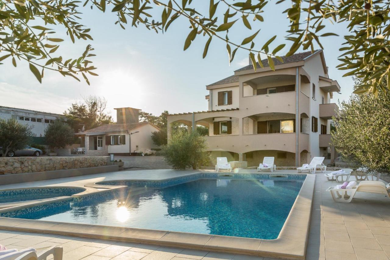 Villa Zlatni Dvori Zadarvillas Ražanac Eksteriør bilde