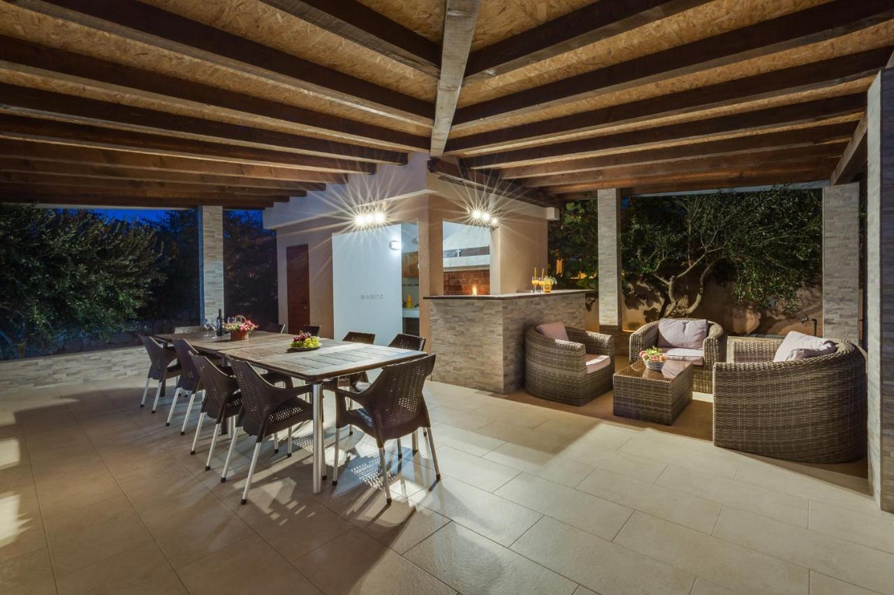 Villa Zlatni Dvori Zadarvillas Ražanac Eksteriør bilde